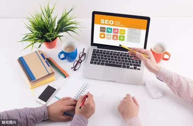 日本大街天降老鼠伤人